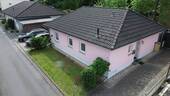 Vogelperspektive - 4 Zimmer Bungalow zum Kaufen in Glauburg