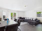 Wohnzimmer - Bungalow mit 92,00 m&sup2; in Glauburg zum Kaufen
