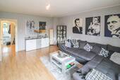 Wohnzimmer Wohnung 1 - Mehrfamilienhaus, Wohnhaus mit 218,00 m&sup2; in Duisburg zum Kaufen