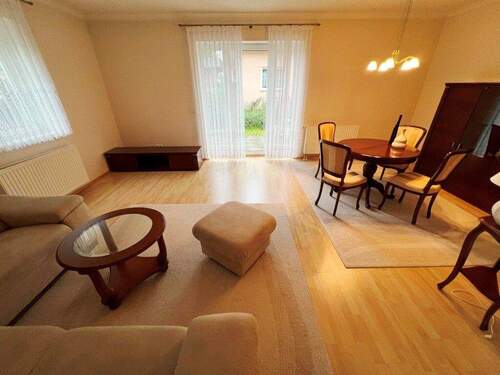 Wohnzimmer - 3 Zimmer Einfamilienhaus in Kesselsdorf