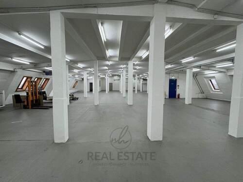 3.jpg - Halle in Hamburg