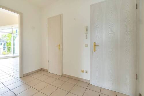 Eingangsflur - 2 Zimmer Etagenwohnung in Berlin