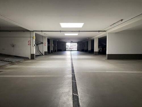 Tiefgarage - 