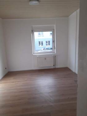 PHOTO-2026-03-06-19-28-21 - 2 Zimmer Etagenwohnung in Oberhausen