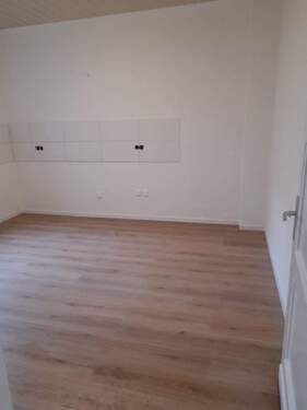 PHOTO-2026-03-06-19-28-20-2 - Etagenwohnung mit 61,30 m&sup2; in Oberhausen zur Miete