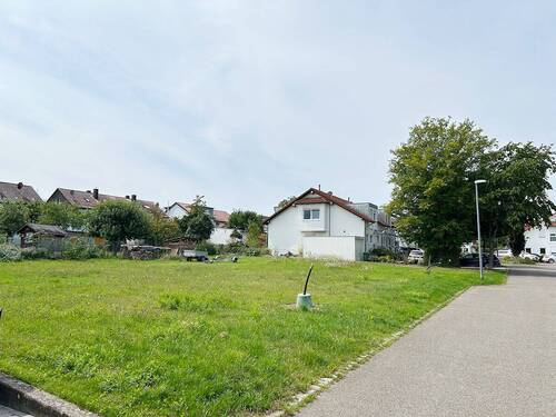 Verkehrsberuhigte Zone - Grundstück zum Kaufen in Gärtringen