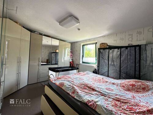 *Schlafzimmer EG - 
