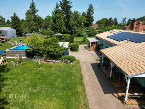 Luftbild - Einfamilienhaus mit 256,80 m&sup2; in Ankershagen zum Kaufen