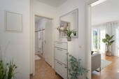Heller Empfangsbereich - 