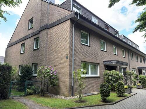 Vorderansicht - 2 Zimmer Etagenwohnung zum Kaufen in Krefeld