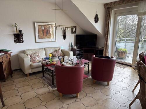 Wohnzimmer - Etagenwohnung mit 68,00 m&sup2; in Krefeld zum Kaufen