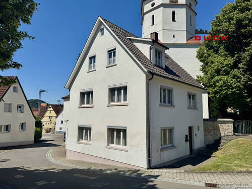 Hausansicht - 6 Zimmer Einfamilienhaus zum Kaufen in Bad Überkingen