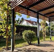 Erdgeschosswohnung im Zweifamilienhaus - Emmerting