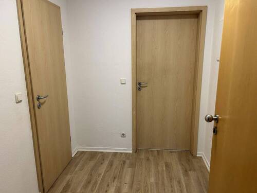 Eingang - 3 Zimmer Etagenwohnung in Emmerting