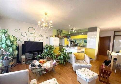 Wohnzimmer - 2 Zimmer Etagenwohnung zum Kaufen in Mörfelden-Walldorf