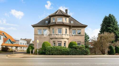 Außenansicht 1 - Charaktervolles Dreifamilienhaus auf 1.239 m² Grundstück mit zusätzlicher Bebauungsoption