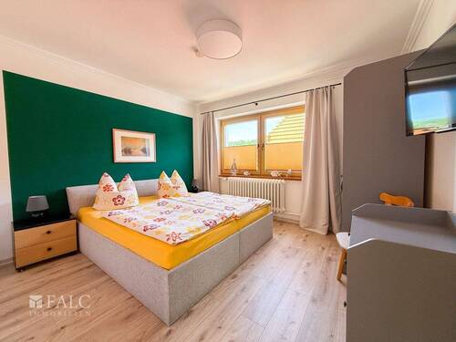 1.Schlafzimmer Hauptwohnung - 