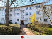 H&T Immobilien - Dachgeschoss in Bremen - 3-Zimmer-Wohnung mit Garage in Bremen-Huchting!