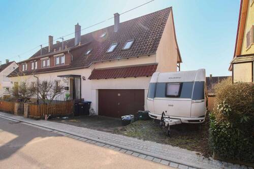 Außenansicht (2) - 5 Zimmer Doppelhaushälfte zum Kaufen in Pliezhausen