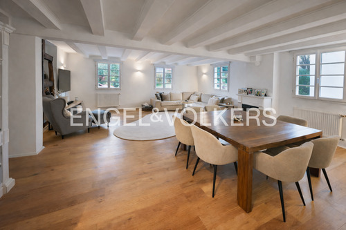 Stilvolles Wohnzimmer - Mettmann-Metzkausen: Viel Raum für Leben, Arbeiten und individuelle Konzepte