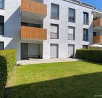 Glückliche Käufer gefunden: Begehrte 2,5 Zi. Wohnung mit großer Terrasse und herrlichem Gartenanteil mitten in Radolfzell - Radolfzell am Bodensee