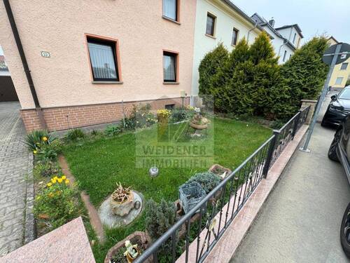 Vorgarten - 4 Zimmer Doppelhaushälfte zum Kaufen in Gera