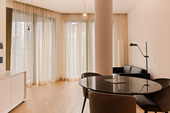 Wohnbereich - Zwei-Zimmer Wohnung im 24. Stock