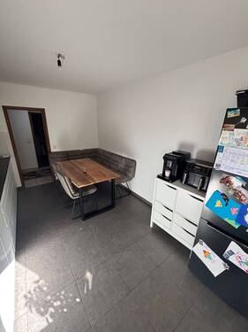Küche/Essbereich - Etagenwohnung mit 108,00 m² in Schwanstetten zur Miete