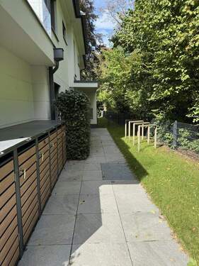 Zugang zum Eingang - 