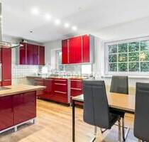 Bungalow mit spektakulärem Grundstück und 5 Carports - Bezugsfrei nach Absprache - Elmenhorst