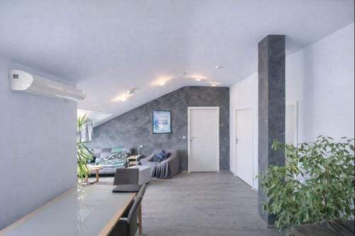 Wohnbereich - 2 Zimmer Etagenwohnung in Pforzheim