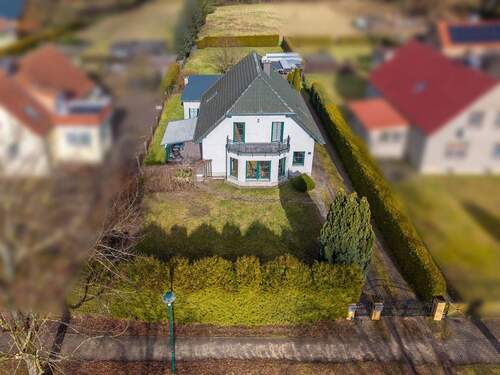 Titelbild - KENSINGTON - EXKLUSIV - Wohnensemble: Einfamilienhaus und Bungalow auf großzügigem Grundstück