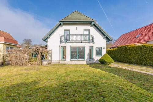 Frontansicht - 7 Zimmer Einfamilienhaus in Märkisch Linden