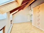 Ein Zimmer mit viel Licht - 