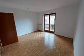 Schlafzimmer mit Zugang Balkon - 