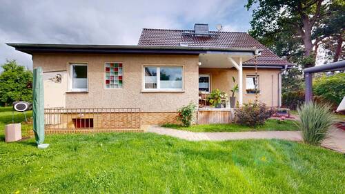 Wohnhaus Rückseite.jpg - 