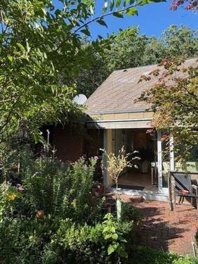  EG+UG; BADE-Teich; DoppelGarage