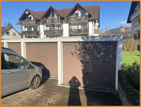 Garage - 6 Zimmer Etagenwohnung zum Kaufen in Biberach