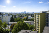 Skyline - Toplage Offenbach: Moderne 3-Zimmer-Wohnung mit Skylineblick, Balkon & Parkplatz