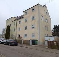 Großzügige 4-Raum-Wohnung im 2. OG mit Garage in Augsburg-Kriegshaber