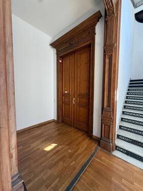 Eingangtür - 5 Zimmer Büro in Leipzig