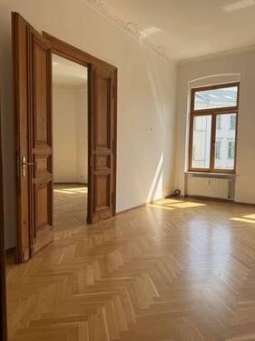 Büro 4 - 
