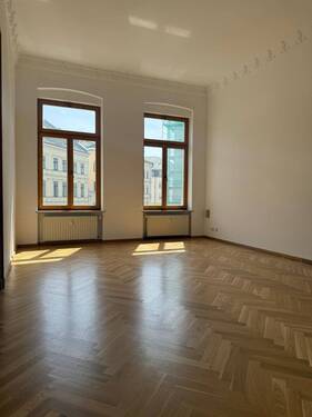 Büro 4 - 