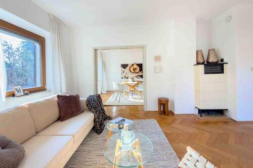 Wohnen - 3,5-Zimmerwohnung mit Entwicklungspotenzial in charmantem Kaffeemühlenhaus mit Gartenanteil