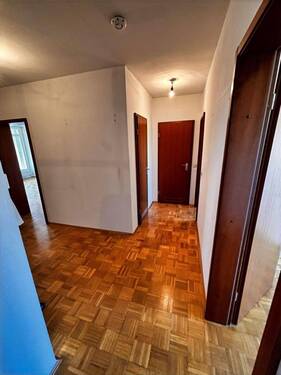 Wohnungsflur 1 - Etagenwohnung mit 78,10 m&sup2; in Hannover zum Kaufen