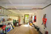 Garage - 