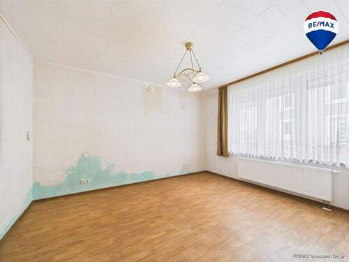 RE/MAX Immobilien DeLux Haus Merzig / Besseringen Zimmer EG - 