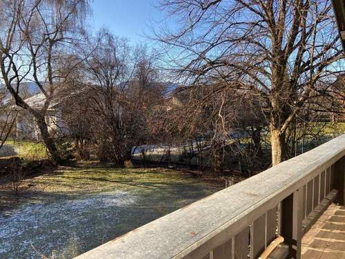 ..mit Blick in den Garten - 