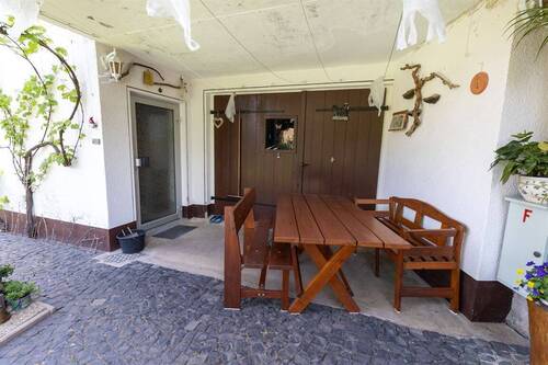 Sitzplatz - Einfamilienhaus mit 145,00 m&sup2; in Meißner zum Kaufen