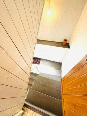 24. Treppe EG zu KG - 